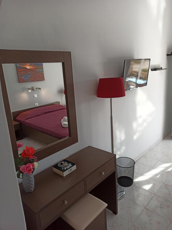 Wave Marathias Apartments Extérieur photo